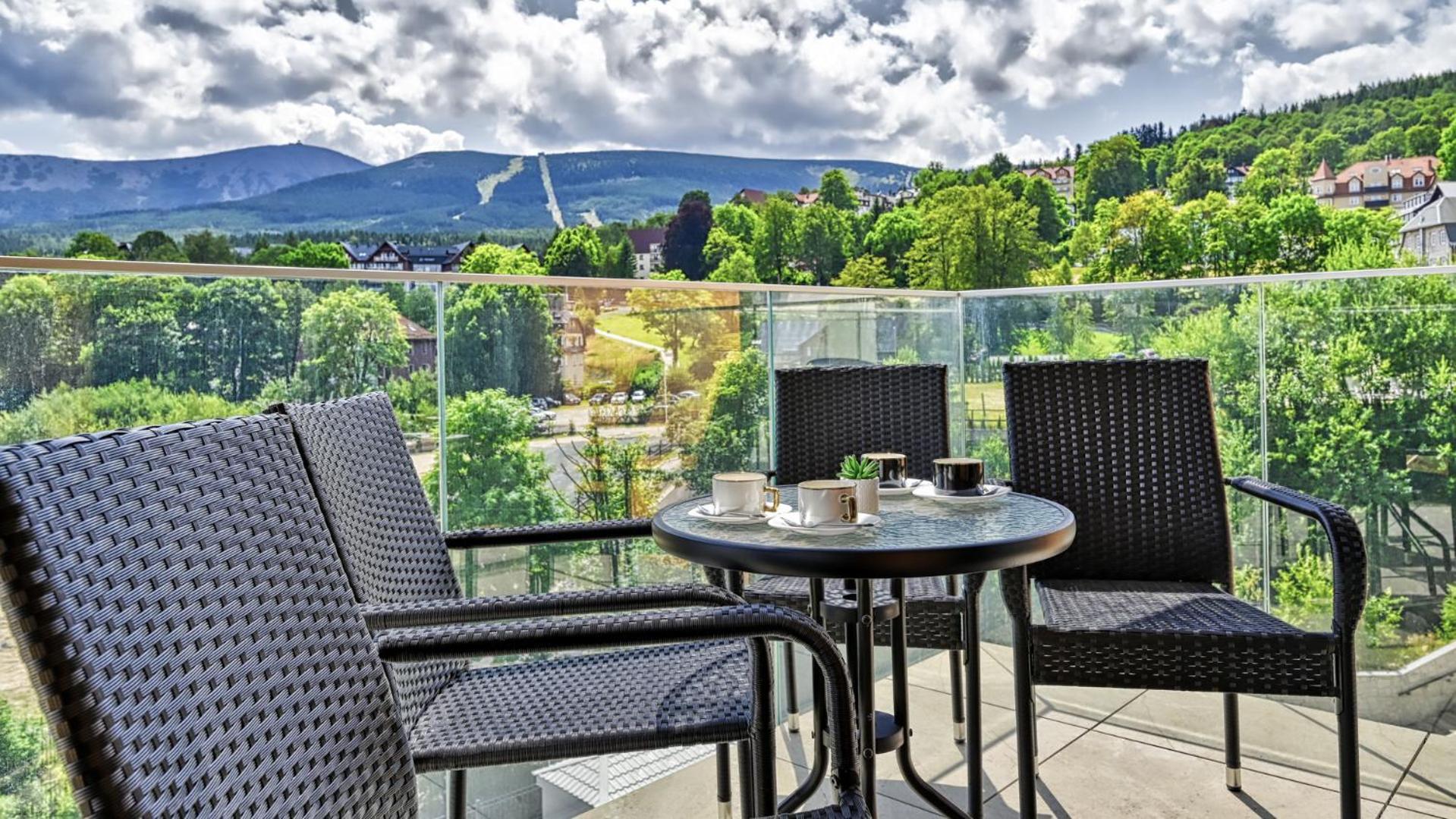 Apartamenty Widokowe Panorama Karkonoszy By Royal Aparts Karpacz Exterior foto